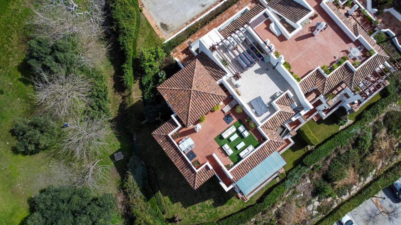 El Lago De Los Arqueros 2 Bedrooms Penthouse En Benahavís Extérieur photo